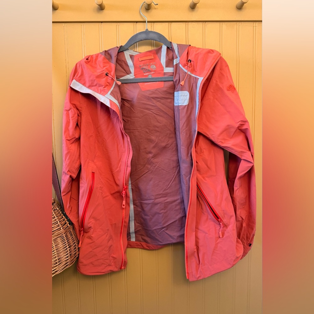 Mountain Hardwear Women's Rain Jacket - image 1
